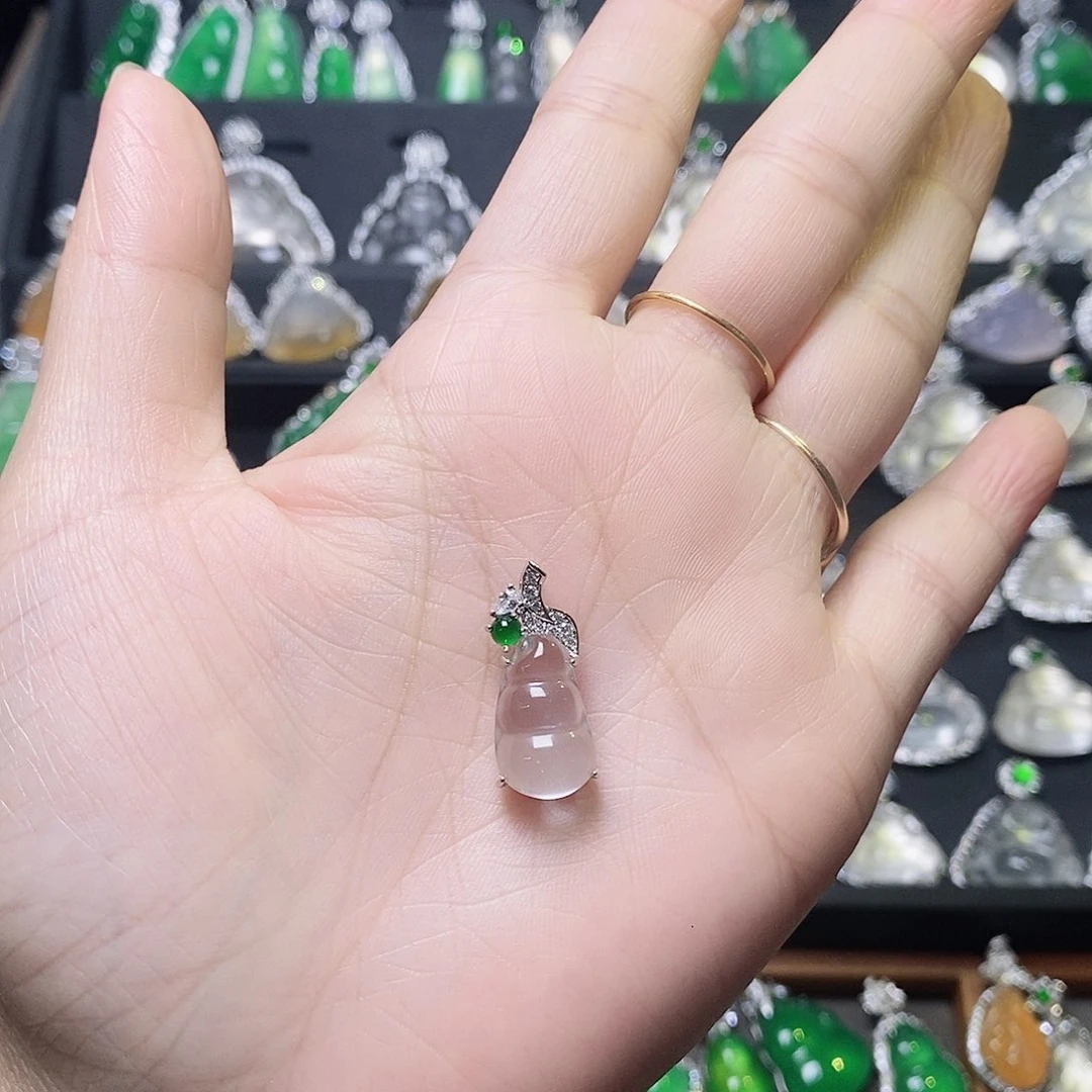 颈饰银S925镶嵌石英质玉