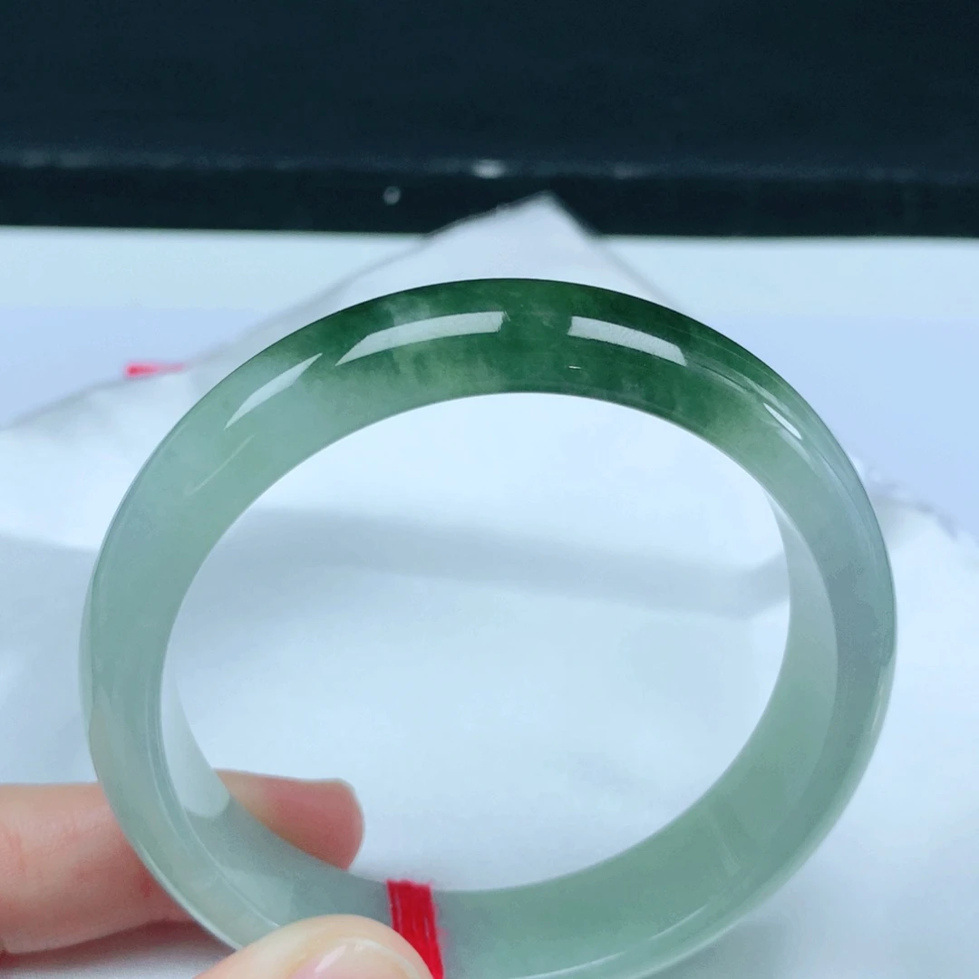 翡翠未镶嵌手镯58