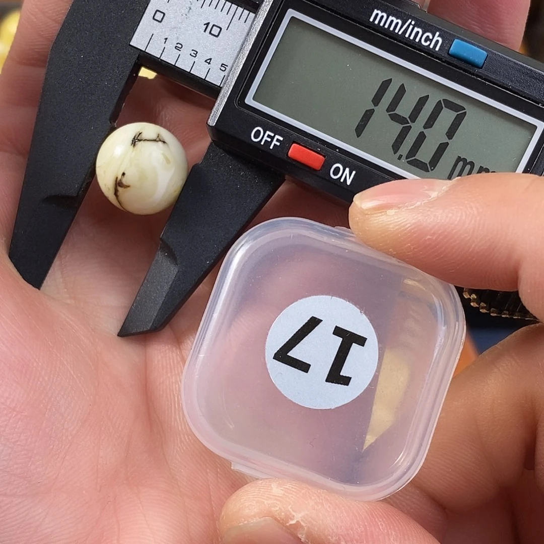 琥珀裸石未镶嵌微瑕l