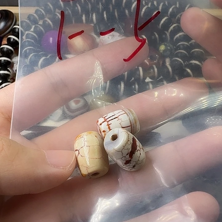 茂***明未镶嵌zhuzi玛瑙/玉髓