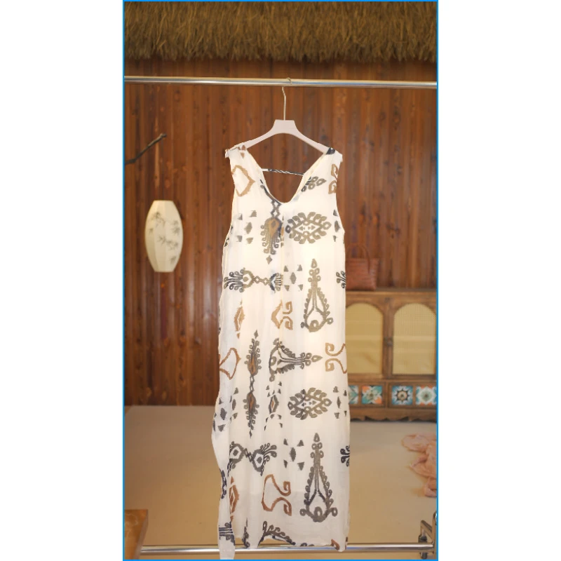 山木间苎麻无袖V领甲骨文连衣裙BY4025