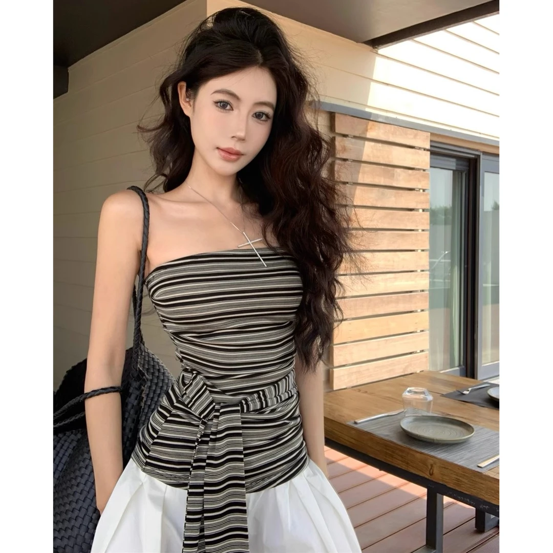 纯欲风条纹吊带复古露背抹胸背心复古气质纯欲夏秋款白色t恤