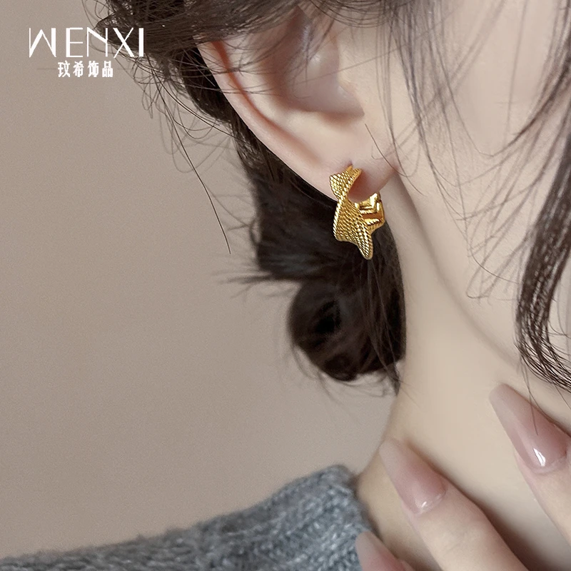 铜合金耳饰 复古独特扭曲耳环轻奢高级感耳钉2025新款金属耳饰女