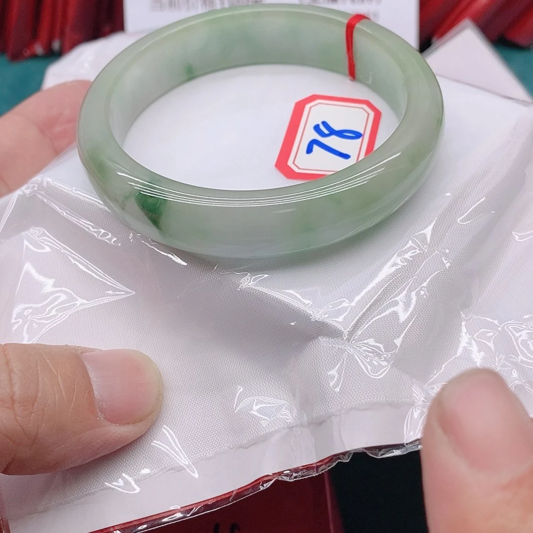 翡翠手镯未镶嵌@***?788888888