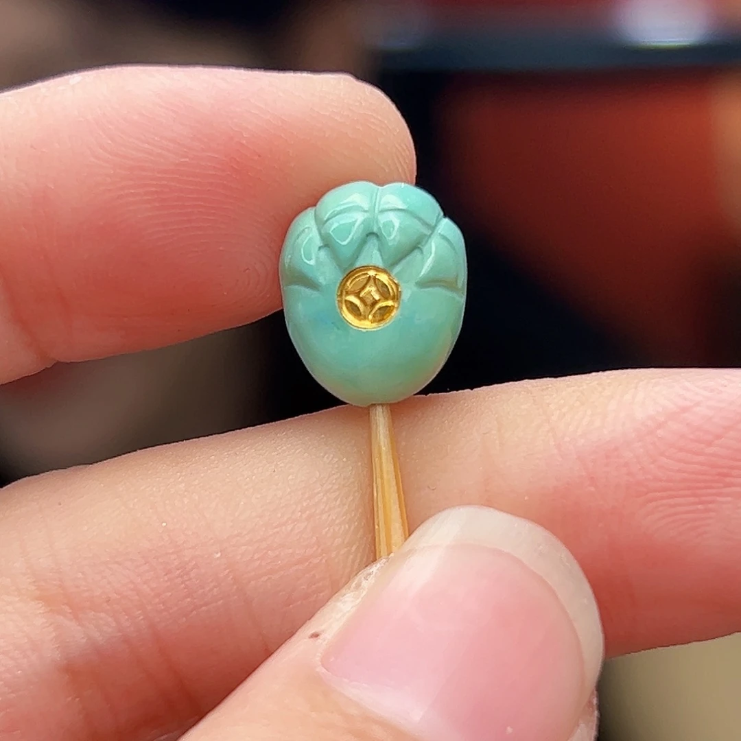 未镶嵌绿松石珠宝奇石