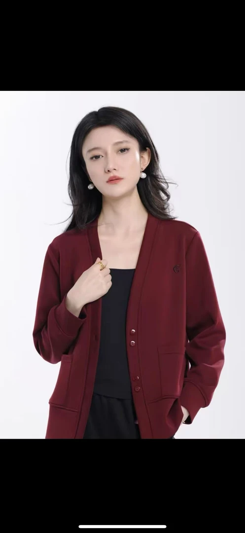 V领刺绣字母单排扣开衫外套秋季新款宽松版休闲百搭女上衣黑外搭