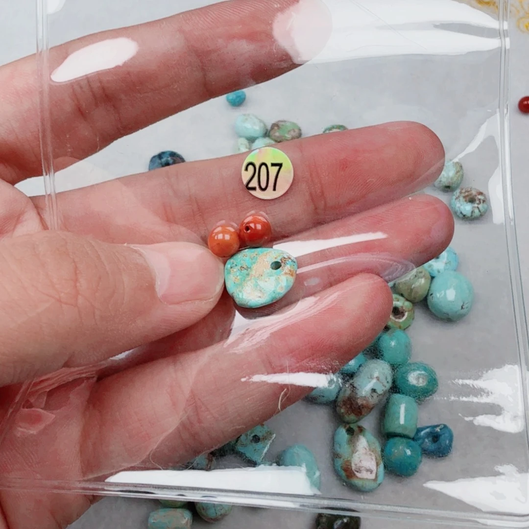 南红玛瑙未镶嵌珠宝奇石