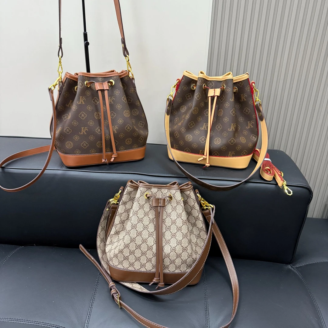 MONICA KIKI/莫妮卡奇奇轻奢女士包钱袋子大号新款经典时尚百搭