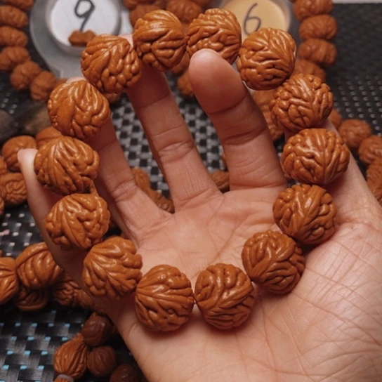 桃核手串龙纹桃核