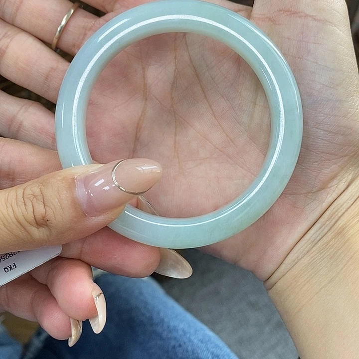 未镶嵌手镯翡翠翡翠手镯