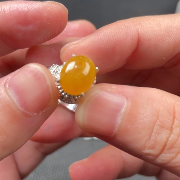 翡翠未镶嵌颈饰缅甸天然翡翠