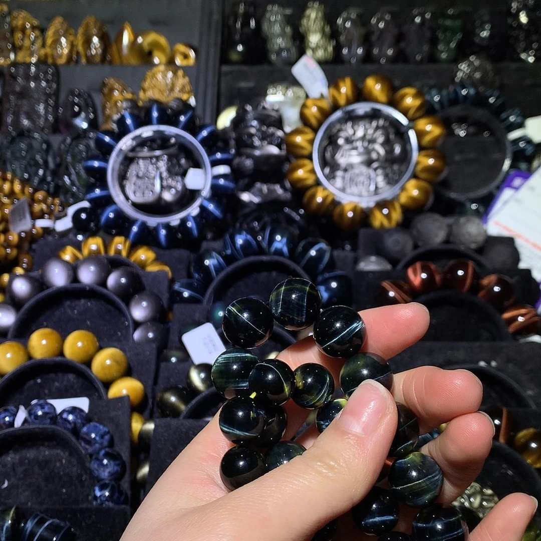 范***木变石未镶嵌手链