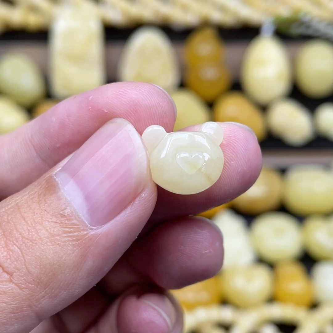 琥珀未镶嵌裸石琥珀蜜蜡