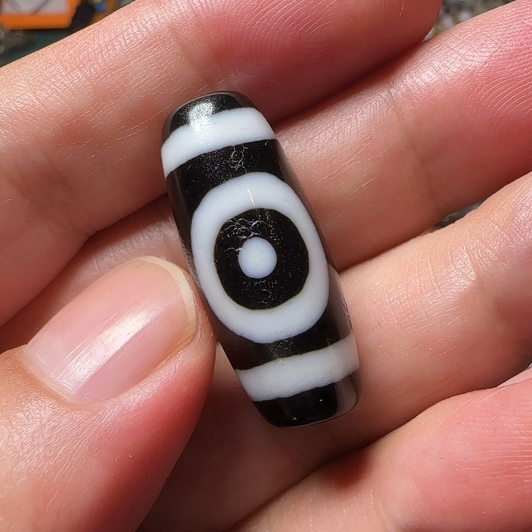 玛瑙/玉髓颈饰合金