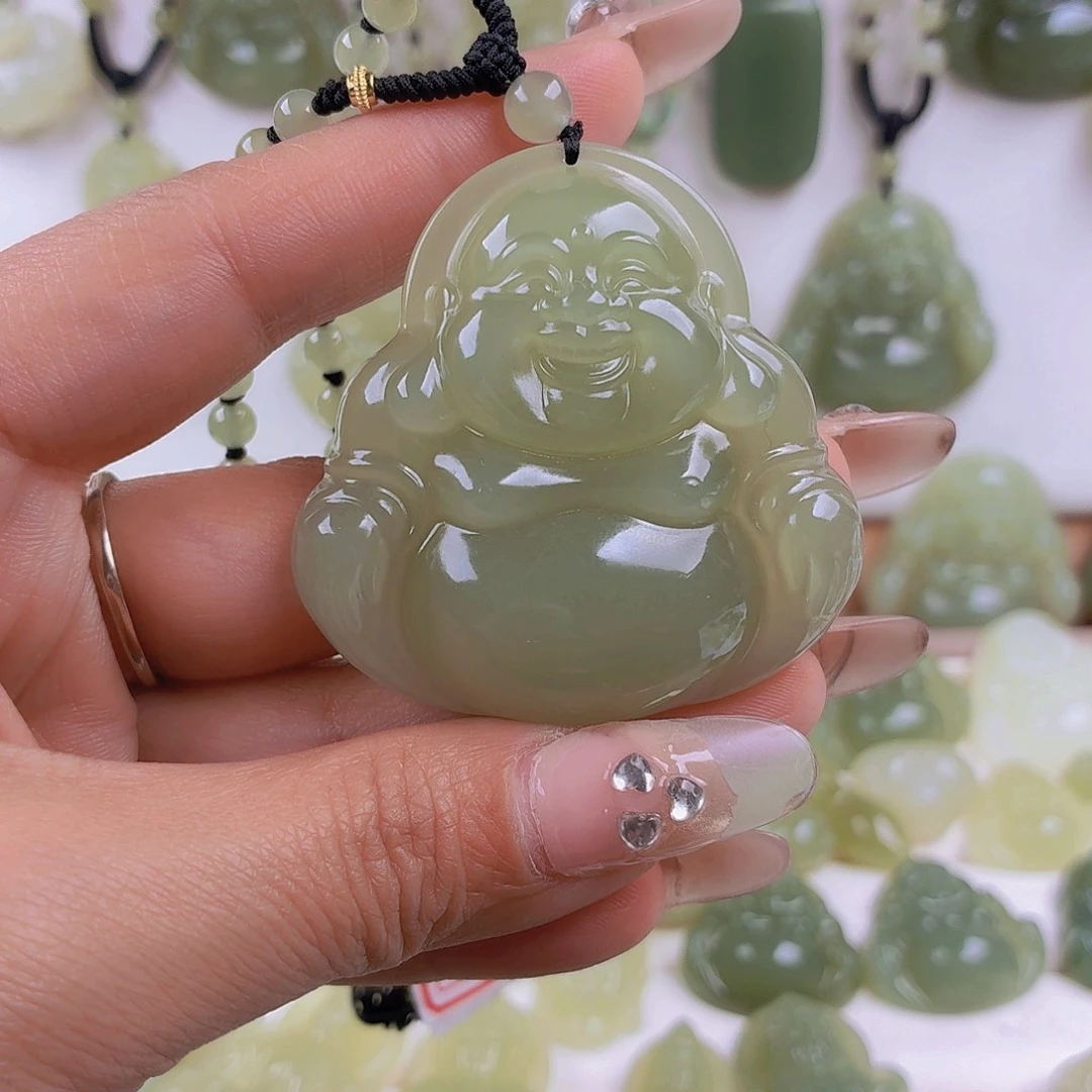 和田玉未镶嵌颈饰50尺寸的佛公