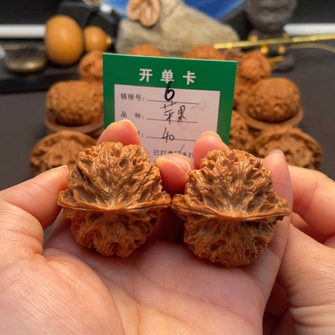 桃核吊坠文玩核桃