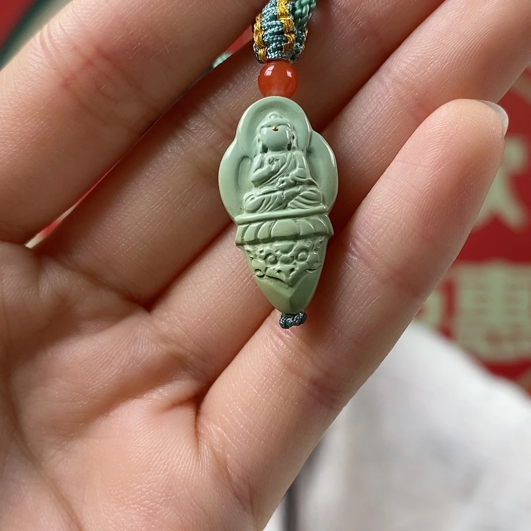 绿松石未镶嵌挂件