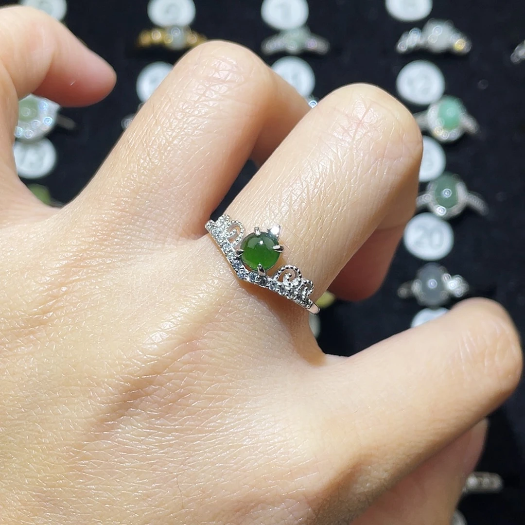 翡翠未镶嵌戒指戒指