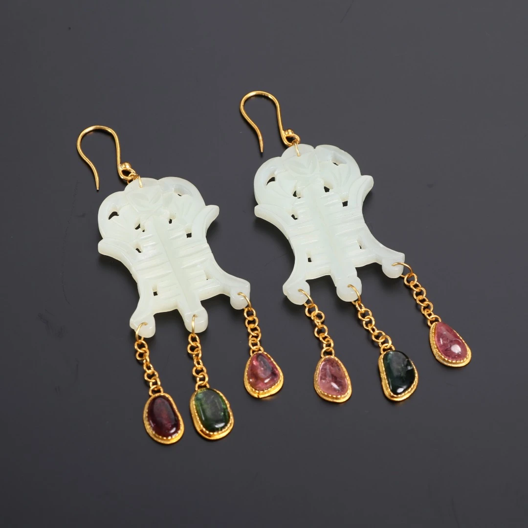 《博古文物》-玉-福寿纹饰耳坠-Xx-250114