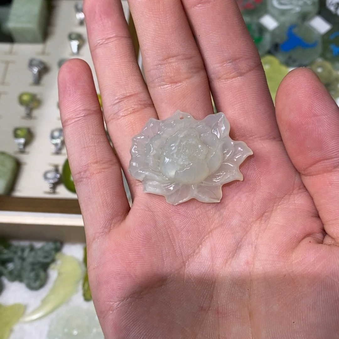 未镶嵌岫玉吊坠(不含链)