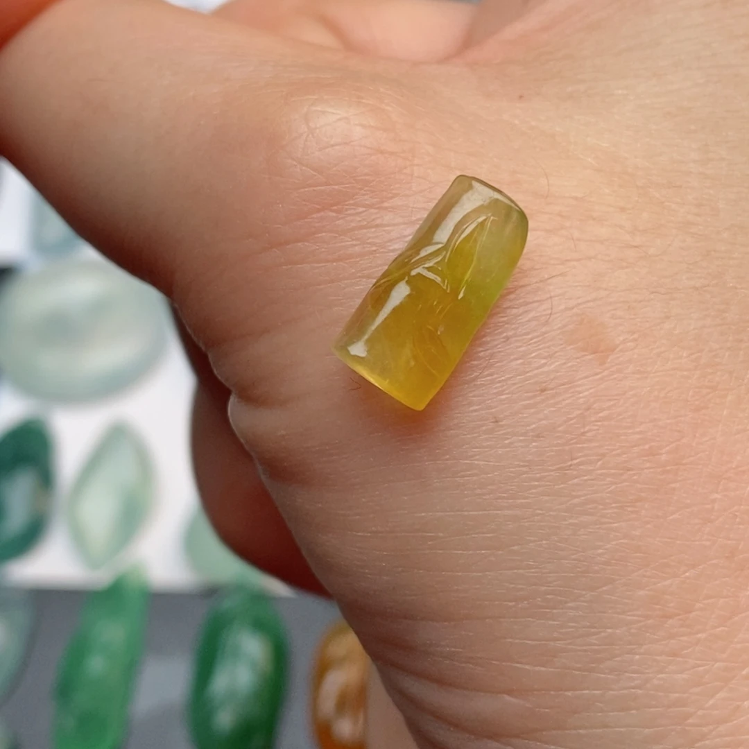 定制翡翠未镶嵌竹节