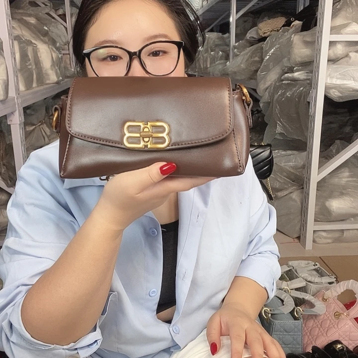 羊剖层皮革PVC时尚潮流时尚