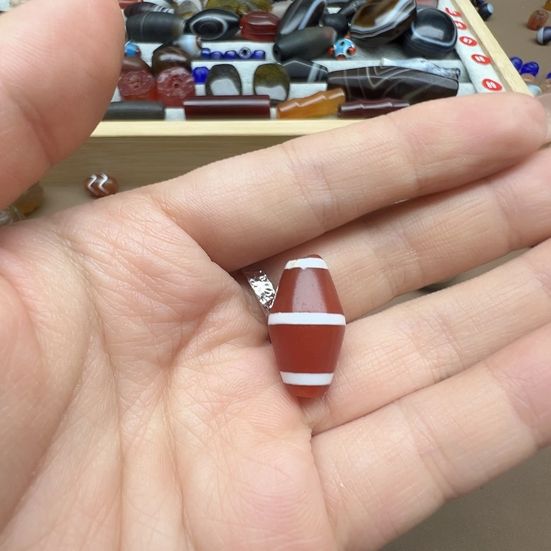 冲***号未镶嵌玛瑙/玉髓珠宝半成品