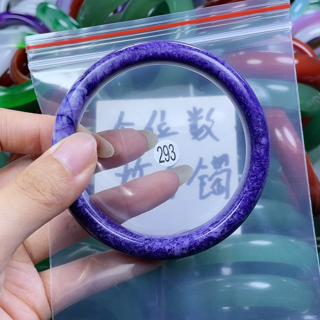 【闪购商品】未镶嵌手镯石英质玉64