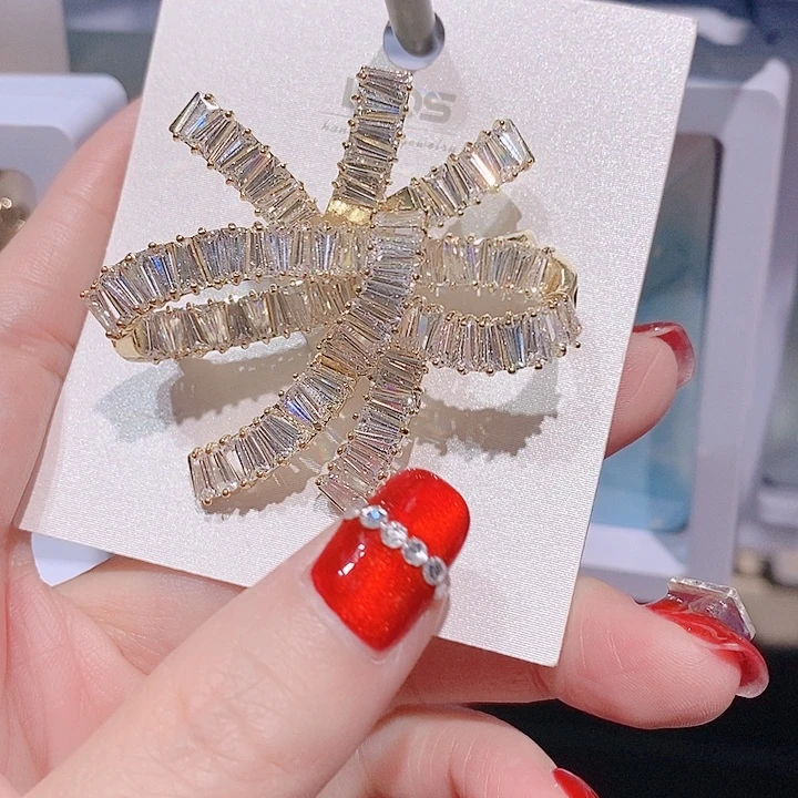 锆石铜合金蝴蝶结大号胸针