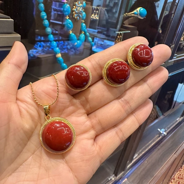 铜合金莫桑石吊坠 大号圆形红色三件套
