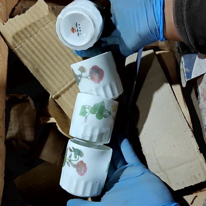 陶瓷盘子碗啥都有盘子碗茶壶啥都有