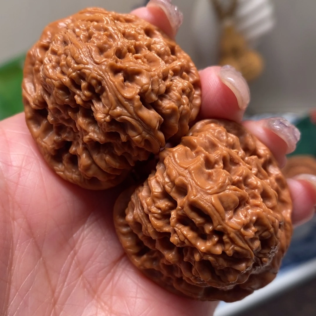 文玩核桃把件39尺寸全品南江石