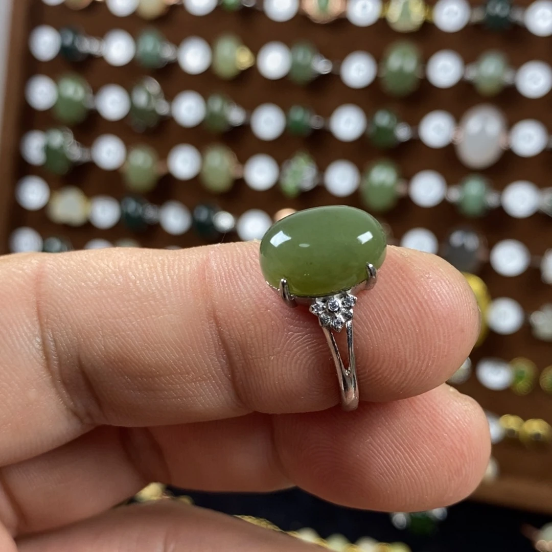 和田玉（青白玉）戒指合金