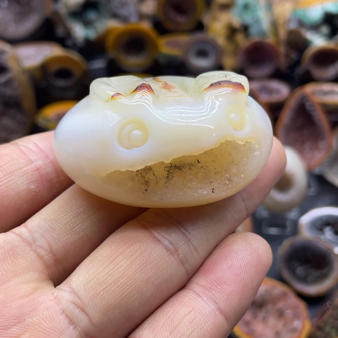 水晶大型摆件未镶嵌