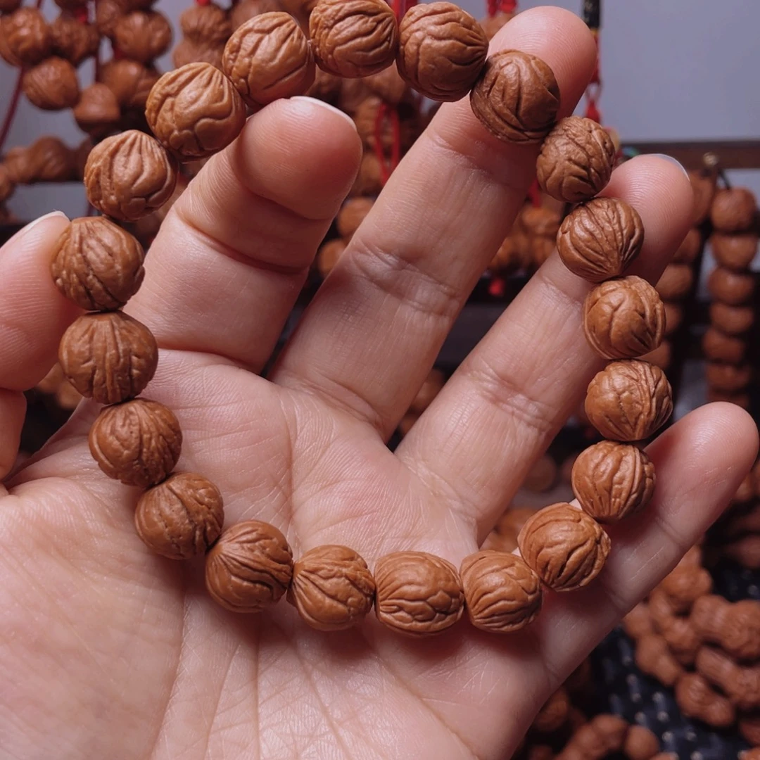 木质类龙纹桃枭手串