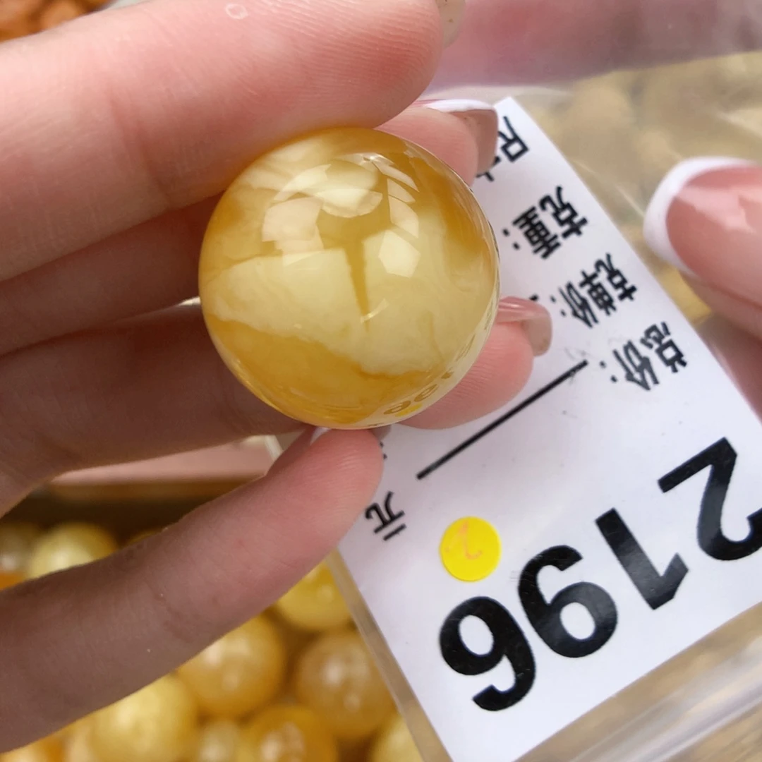 琥珀未镶嵌珠宝奇石22.5全品