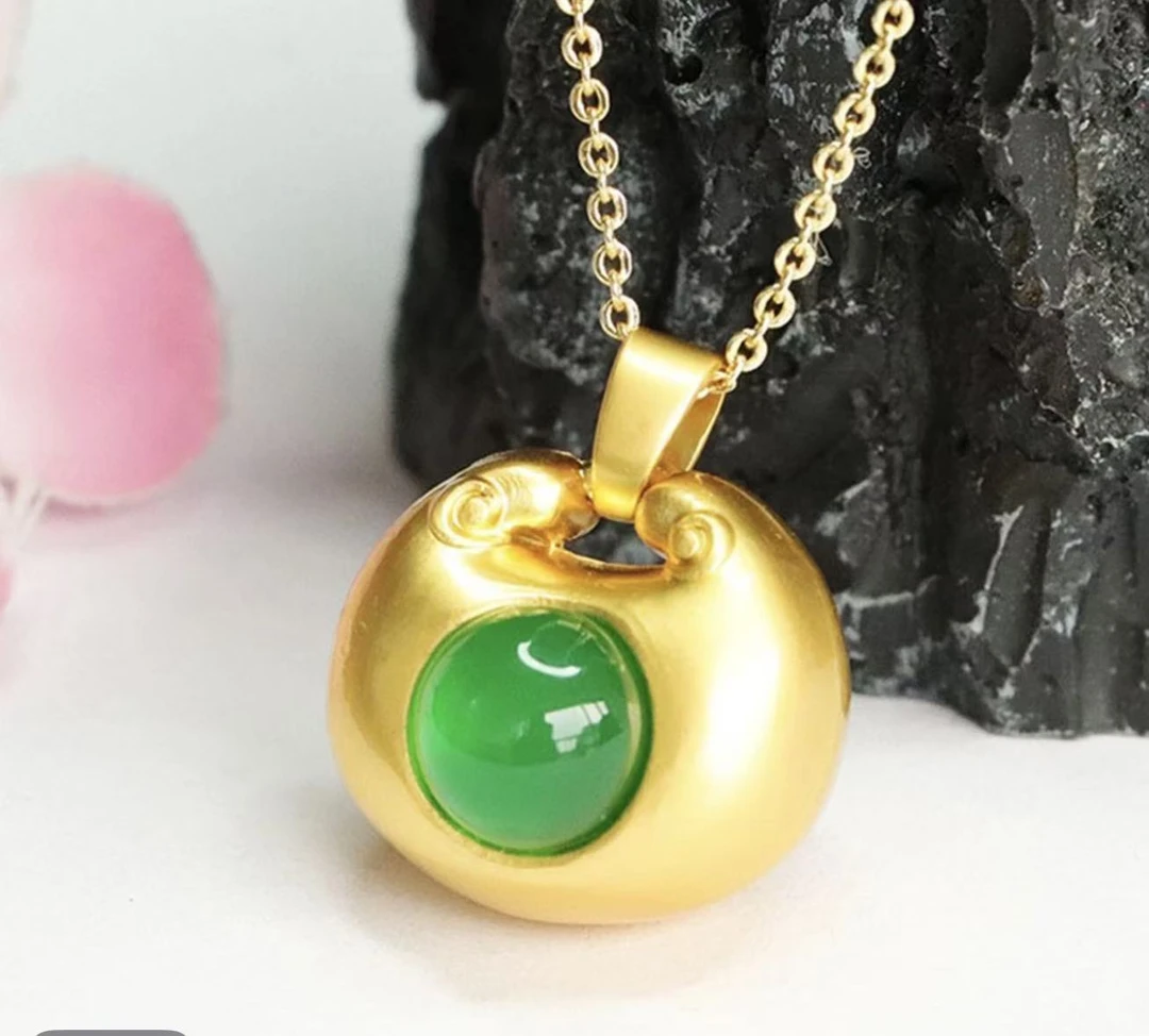 玉髓吊坠