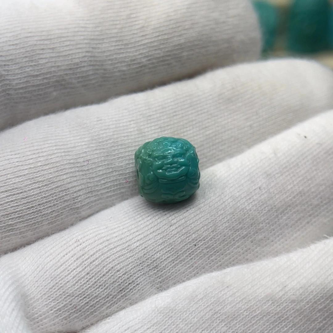 绿松石未镶嵌颈饰卡10-9