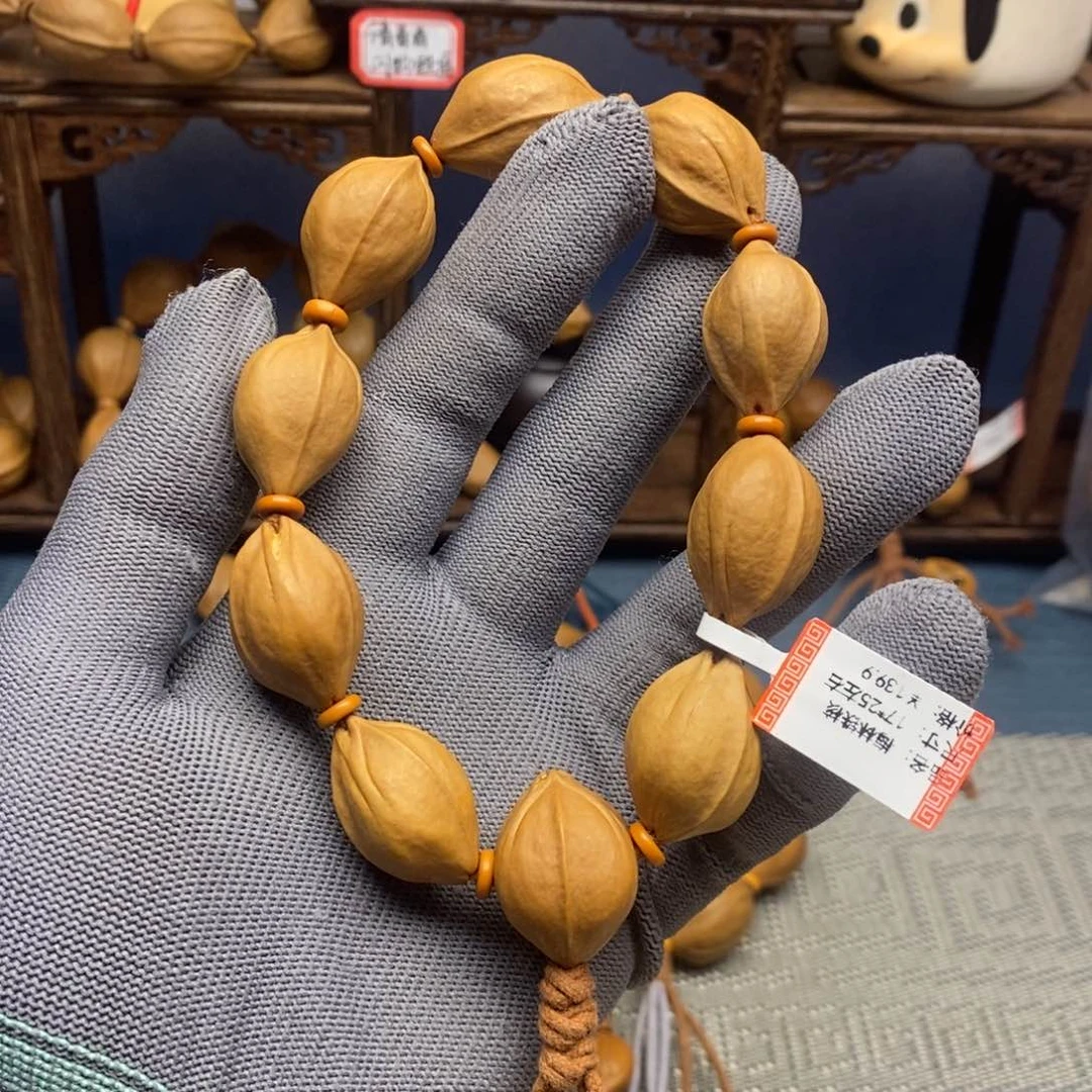 橄榄核手串/手链梅林铁17/25左右（四花三通）