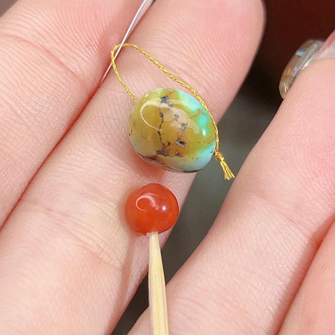南红玛瑙未镶嵌珠宝奇石