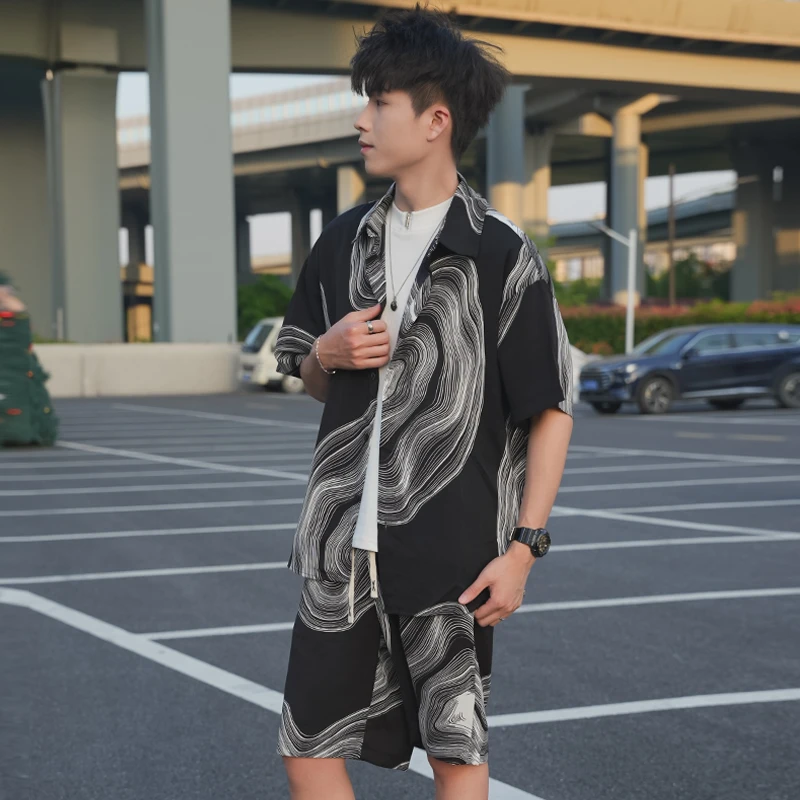 WNBV夏季新款冰丝轻薄速干短袖男士套装扎染百搭简约五分裤套装