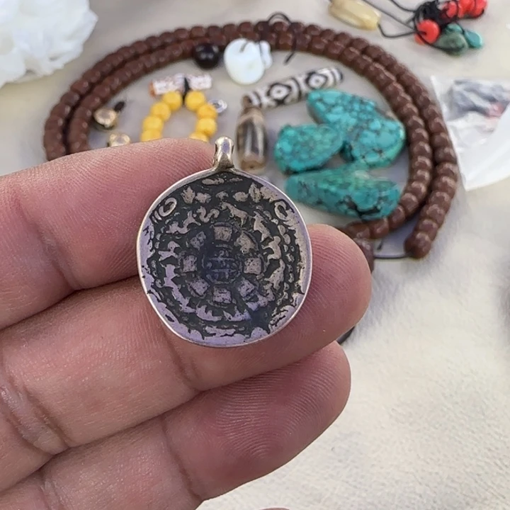 云***龙桑杰出品小元素配饰九宫八卦牌