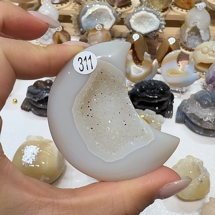 玛瑙/玉髓未镶嵌福利月亮