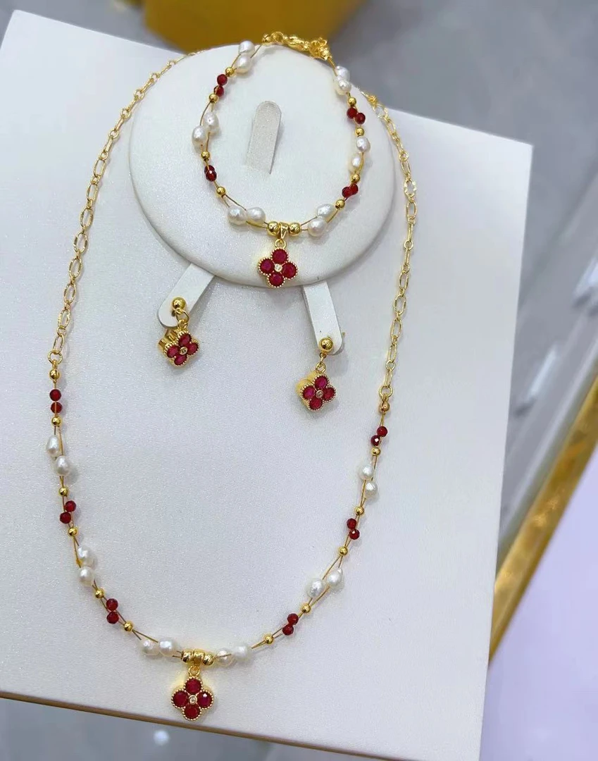 钛钢项链 女款气质原创设计女红色三件套00053明星同款饰品