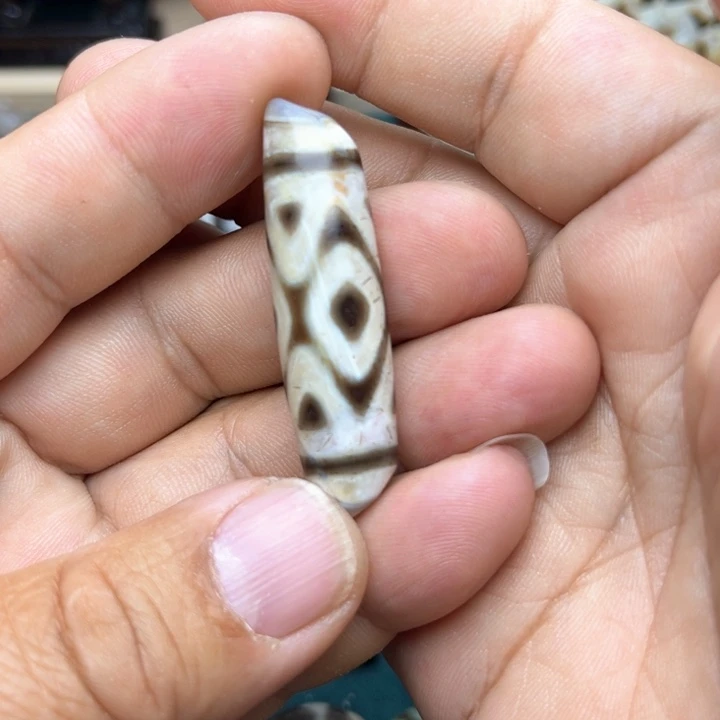 玛瑙/玉髓颈饰未镶嵌中**化