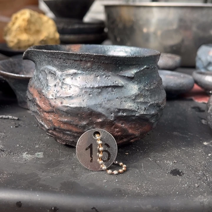 强*荥经黑砂16号窑宝微瑕公道1只