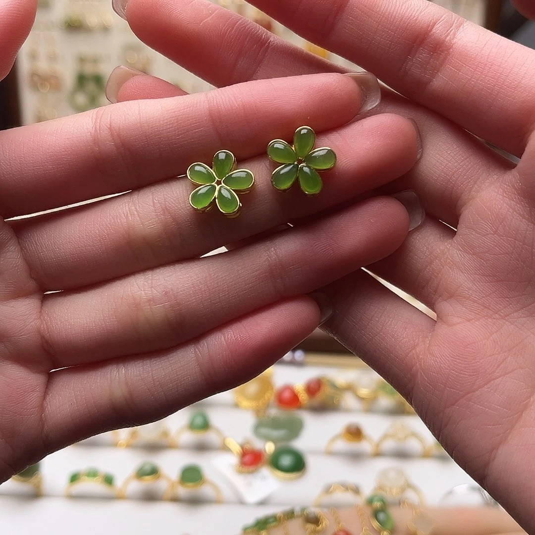 和田玉银S925镀金镶嵌耳饰