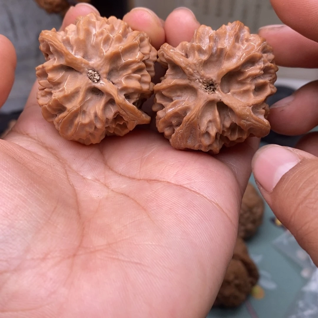 文玩核桃把件40苹果园