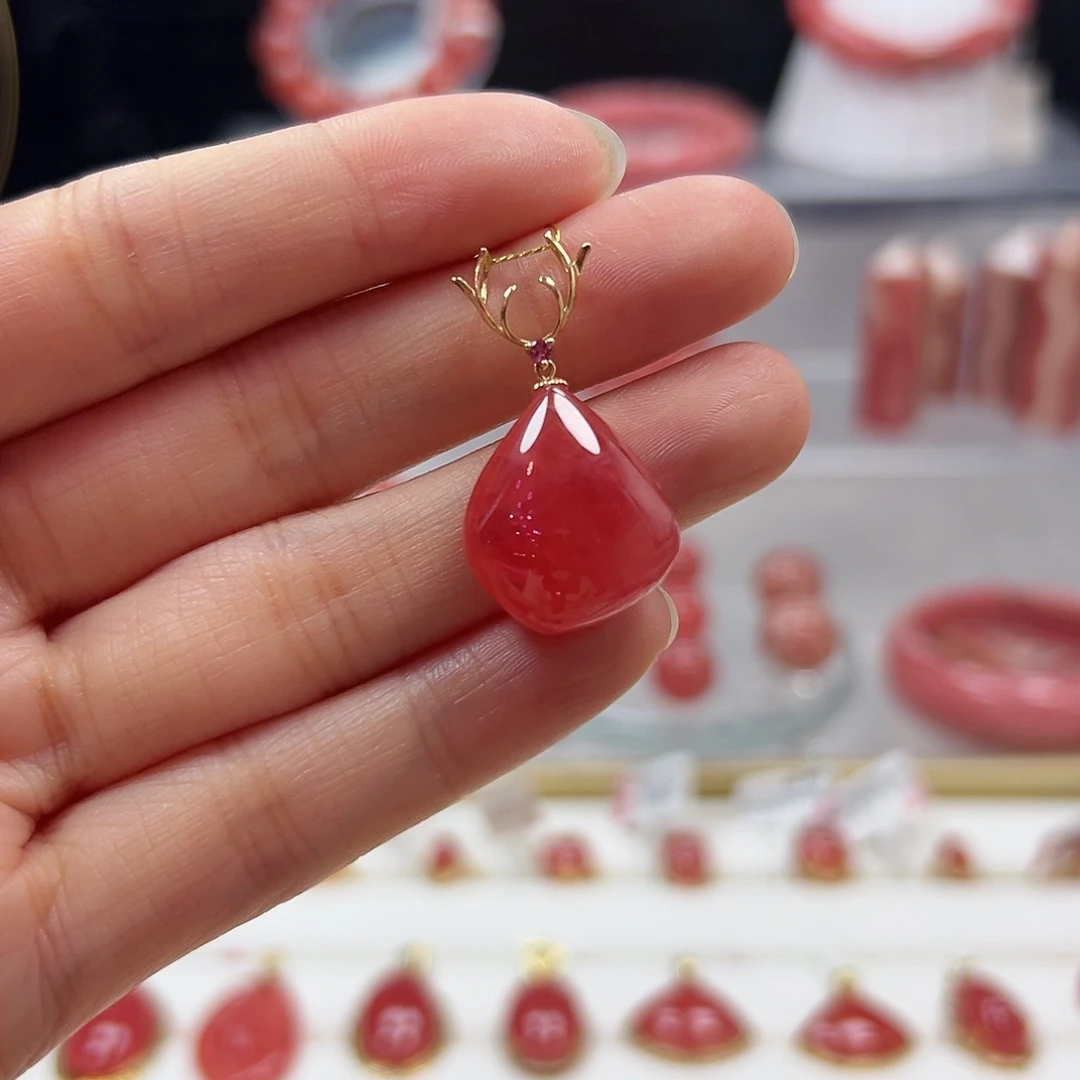 菱锰矿（红纹石）18K金镶嵌吊坠(不含链)