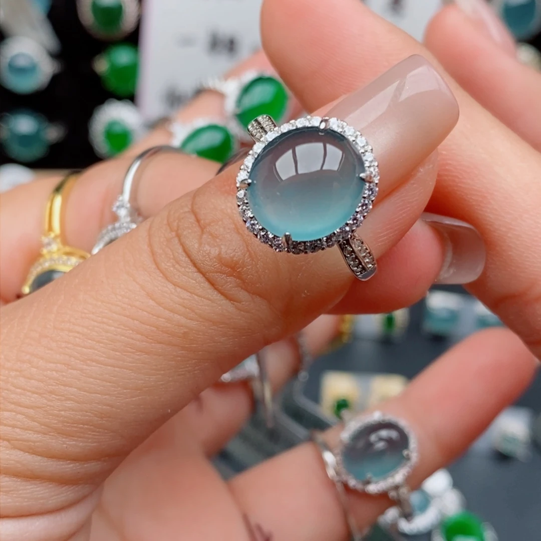 银S925镶嵌戒指翡翠?**儿